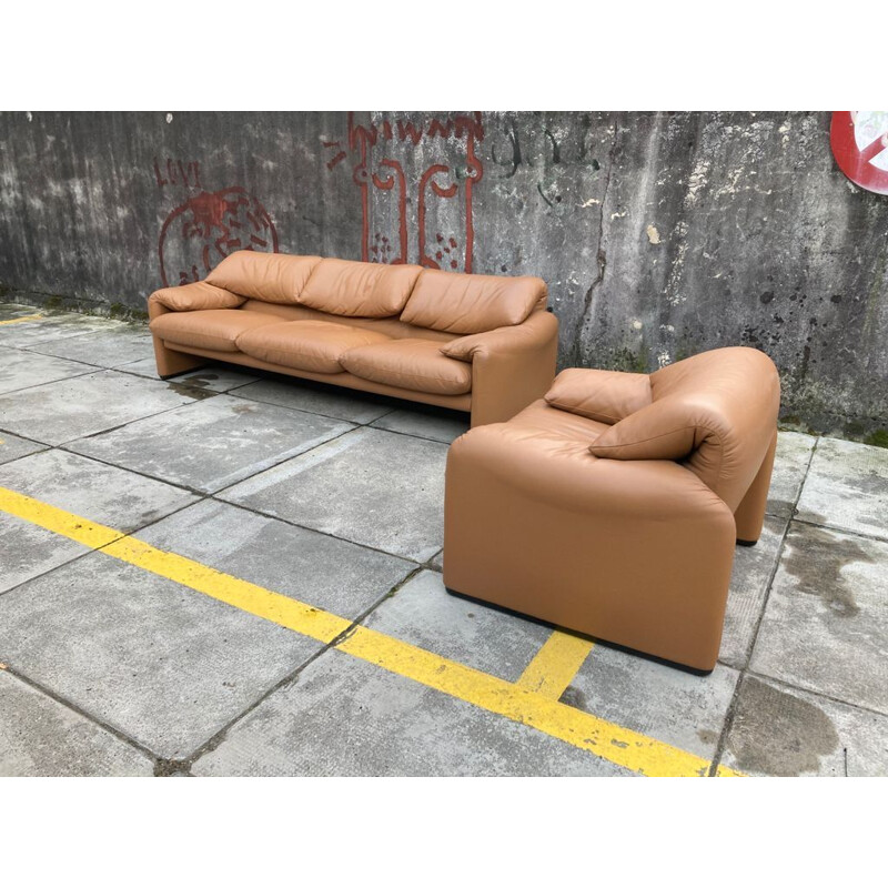 Ensemble de salon vintage en cuir cognac par Vico Magistretti pour Cassina, 1970