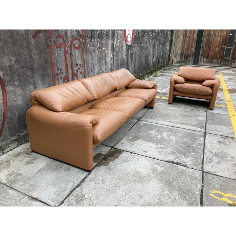 Vintage living room set in cognac leather by Vico Magistretti for Cassina, 1970