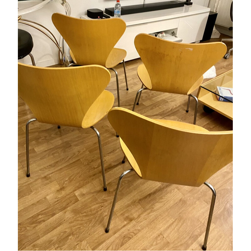 Lot de 4 chaises vintage en hêtre par Arne Jacobsen pour Fritz Hansen