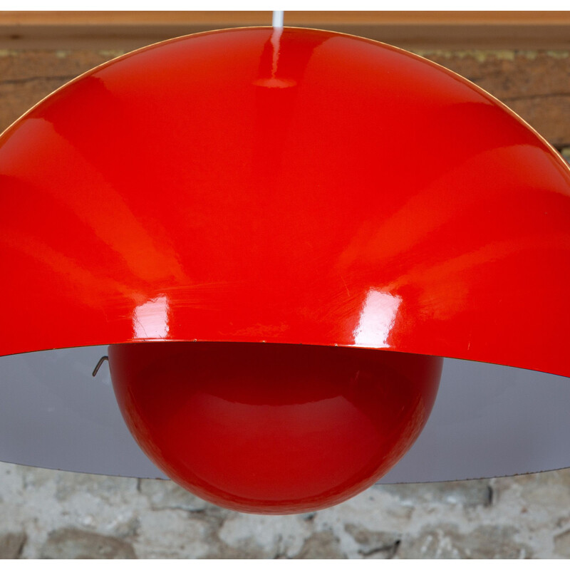 Lampada a sospensione vintage in metallo laccato rosso di Verner Panton per Louis Poulsen, 1970