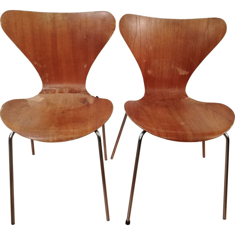 Pair of vintage ants chairs by Arne Jacobsen for Fritz Hansen, 1950