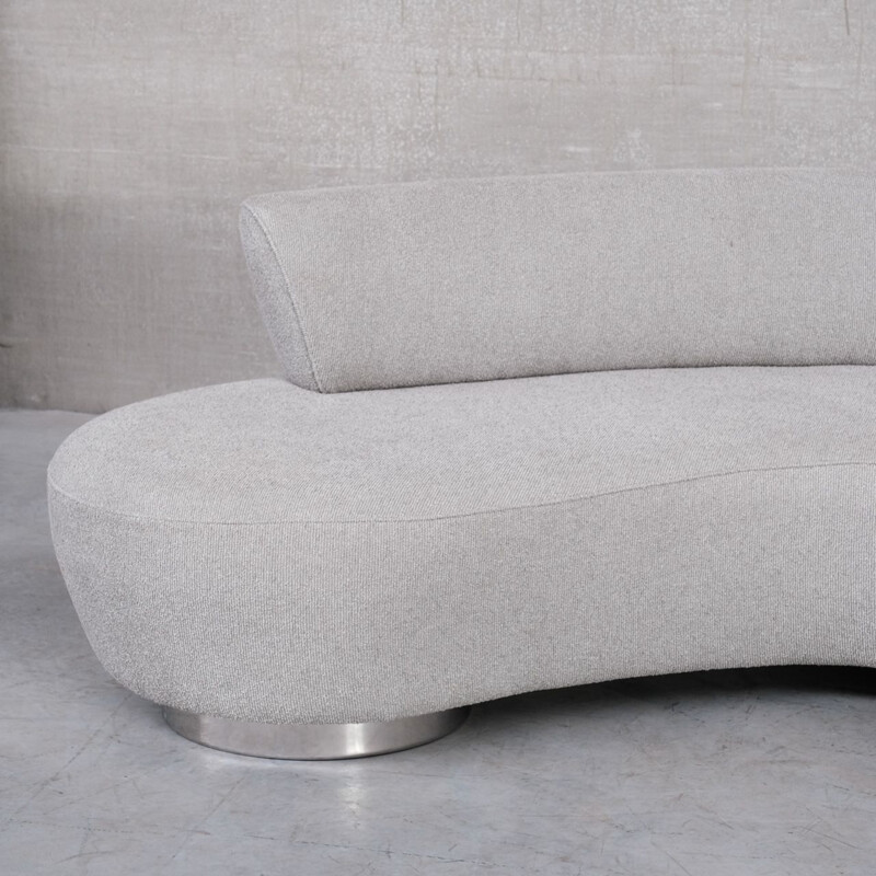 Geschwungenes Vintage-Sofa im zeitgenössischen Stil, Belgien