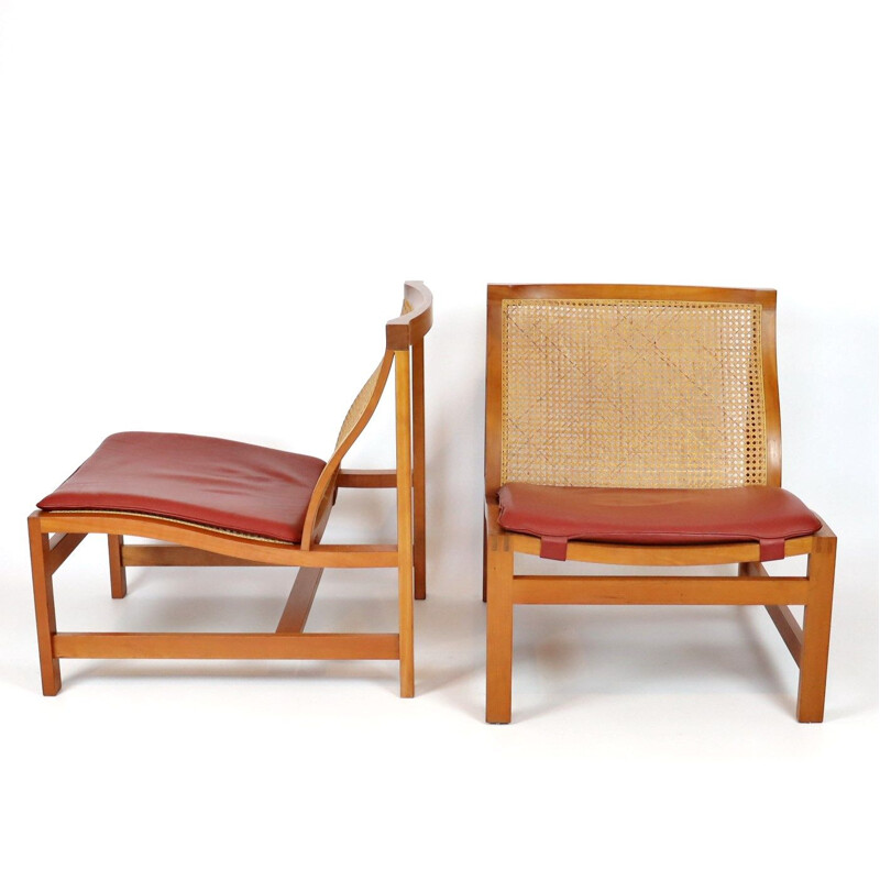 Pair of vintage armchairs "The King Serie" by Rud Thygesen and Johnny Sörensen