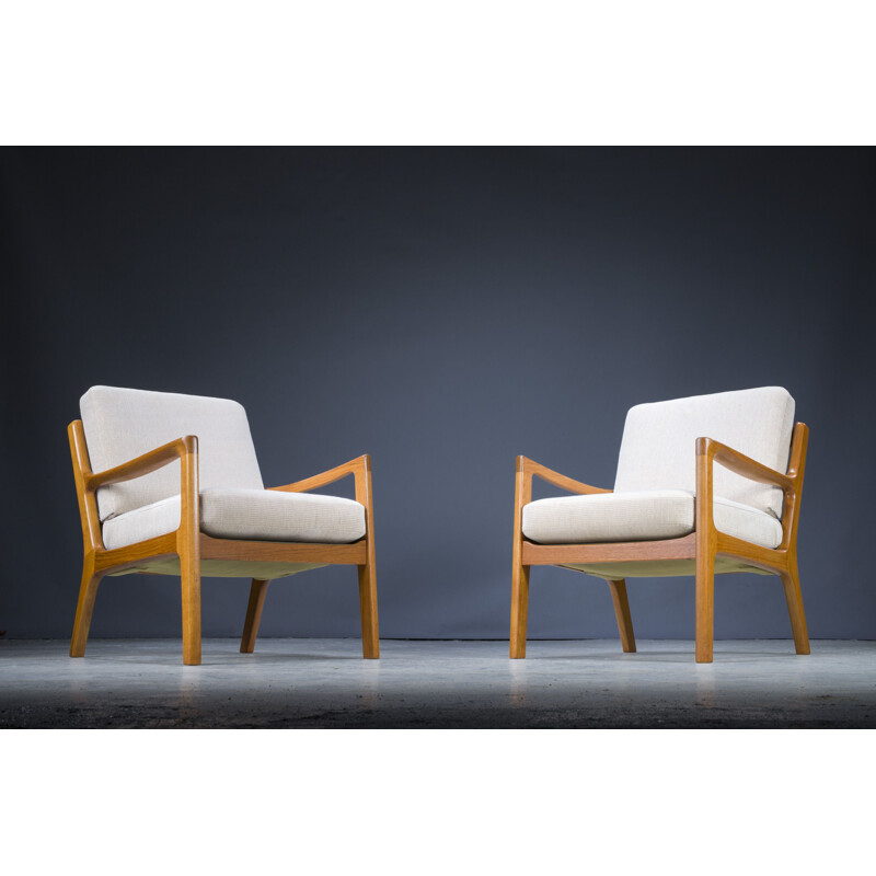 Pair of mid-century teak Senator armchairs by Ole Wanscher