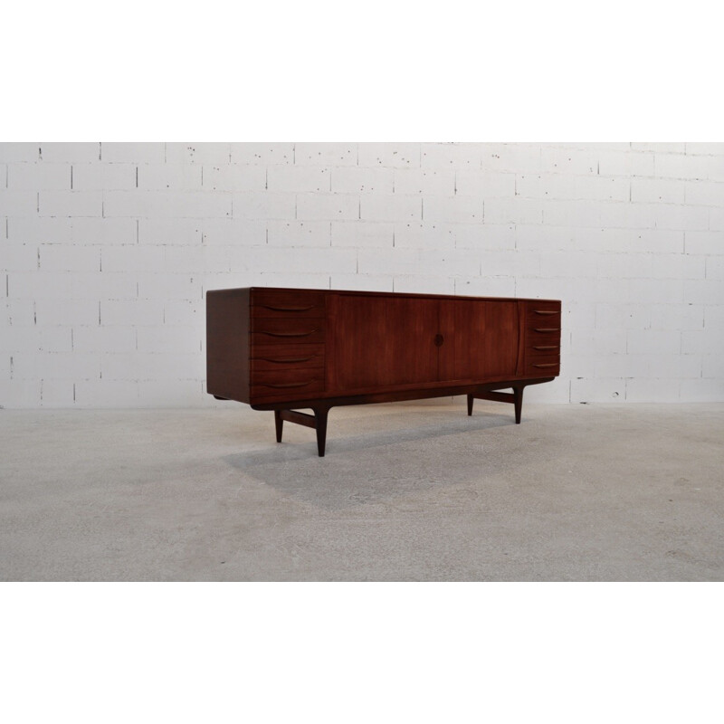 Uldum Mobelfabrik "UM 15" sideboard in teak, Johannes ANDERSEN - 1960s