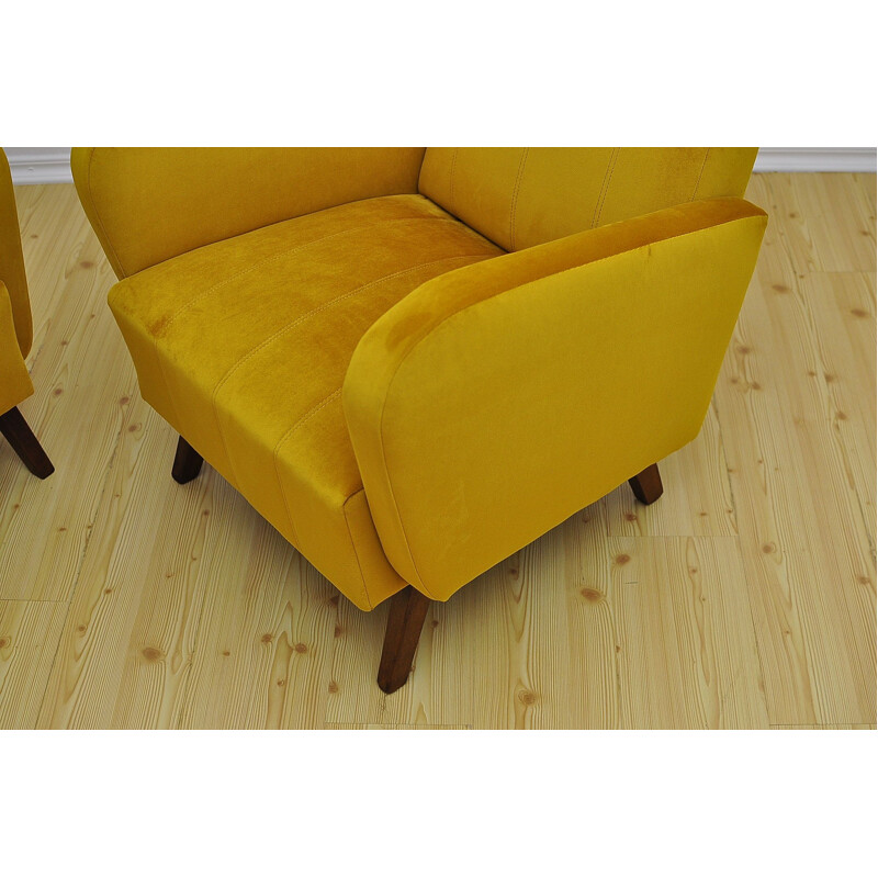 Paire de fauteuils vintage en velours jaune, 1960