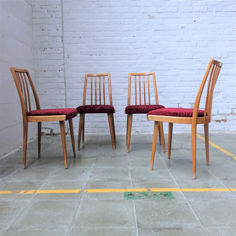 Conjunto de 4 cadeiras vintage de Antonin Suman para Ton, Checoslováquia 1960