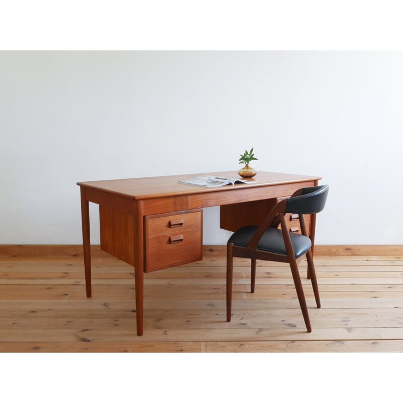 Vintage teak desk by Børge Mogensen for Søborg Møbelfabrik, Denmark 1950