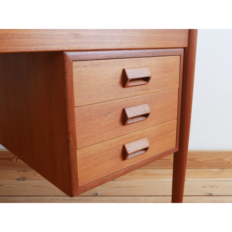 Vintage teak desk by Børge Mogensen for Søborg Møbelfabrik, Denmark 1950