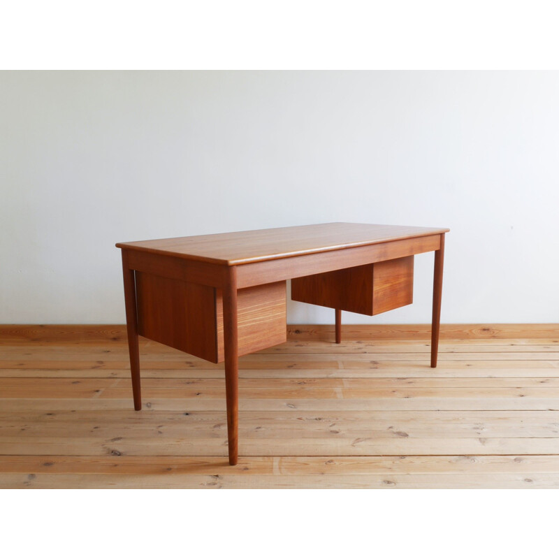 Vintage teak desk by Børge Mogensen for Søborg Møbelfabrik, Denmark 1950
