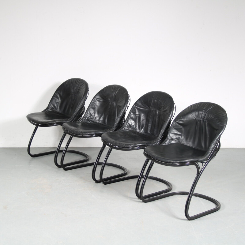Ensemble de 4 chaises vintage "Pascale" de Gastone Rinaldi pour Thema, Italie 1970