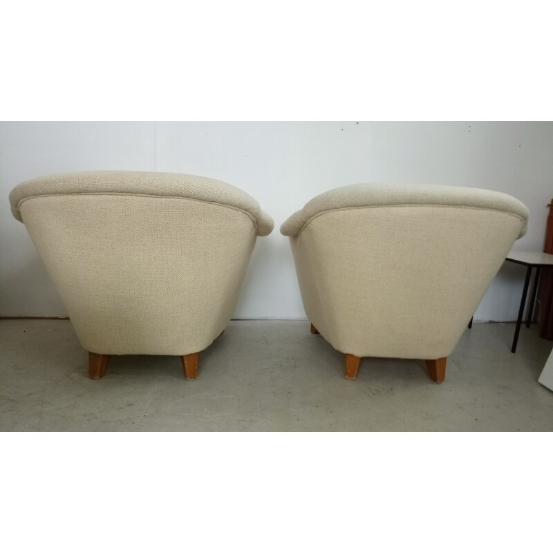 Pair of vintage armchairs by Wilhelm Knoll