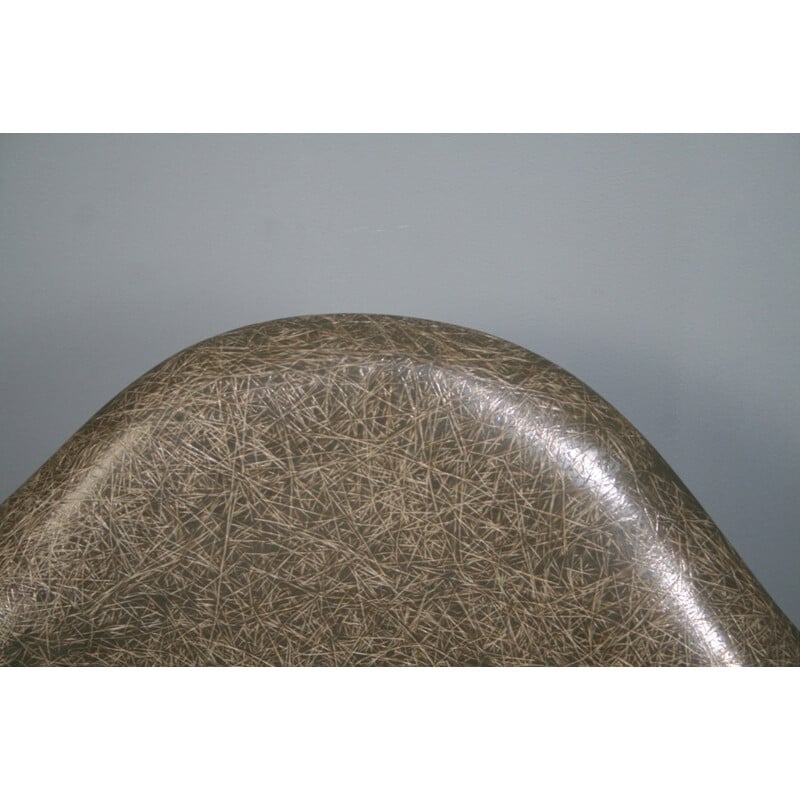 Fauteuil "DAX" Elephant grey en fibre de verre, Charles & Ray EAMES - 1953