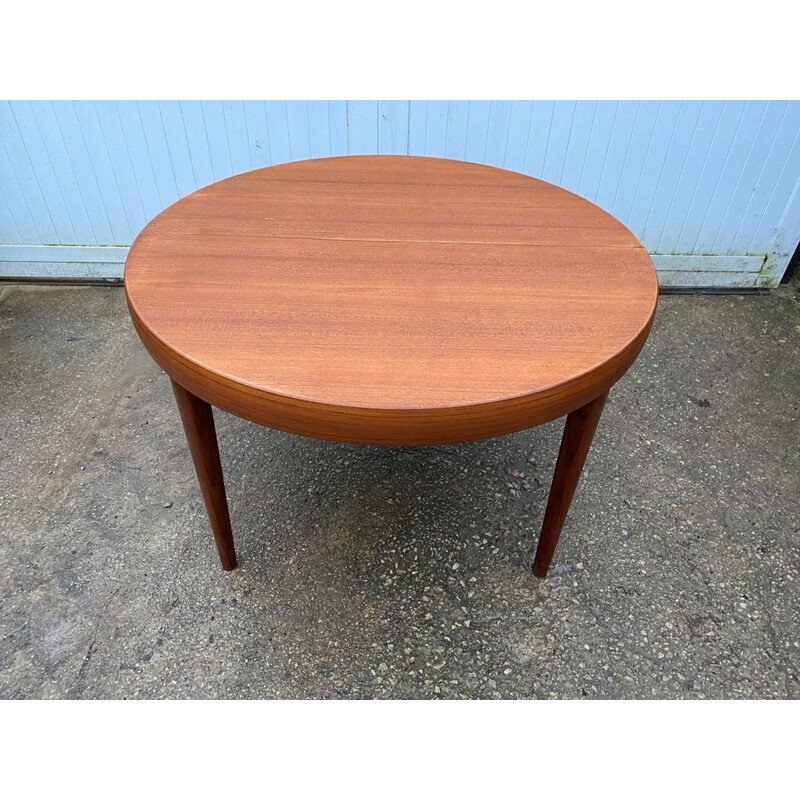 Round vintage teak table with teak veneer, 1960