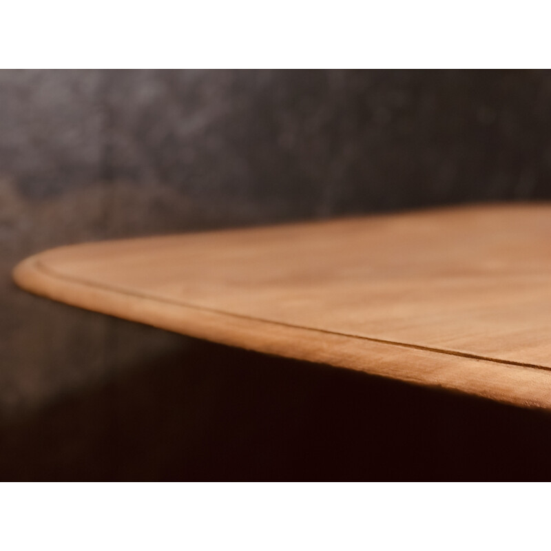 Mid century Victorian mahogany breakfast Tilt-Top table in raw wood