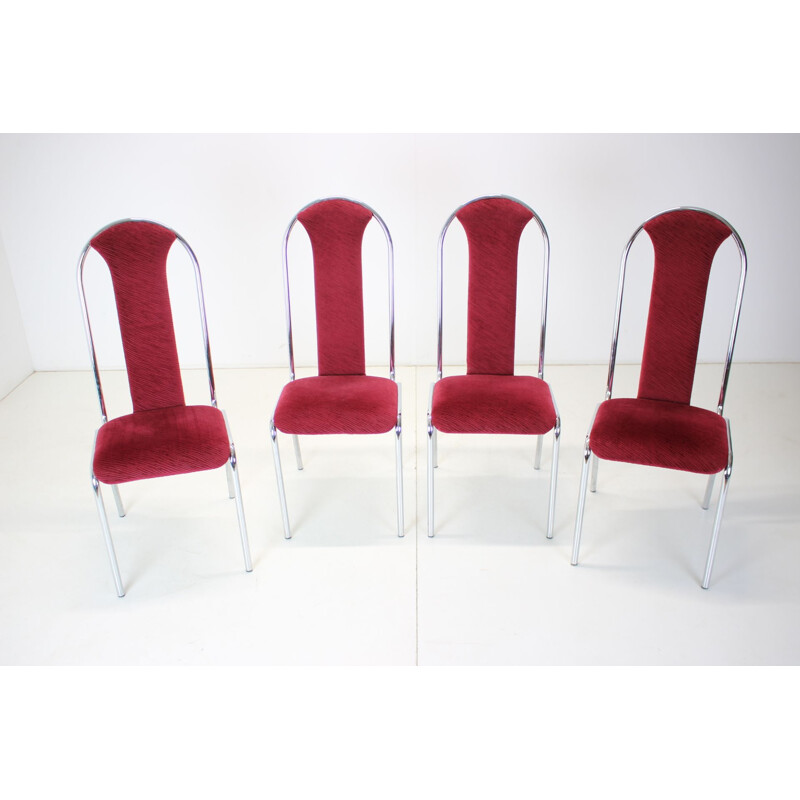 Ensemble de 4 chaises vintage Kovobel en  rouge bordeaux, Tchécoslovaquie 1980