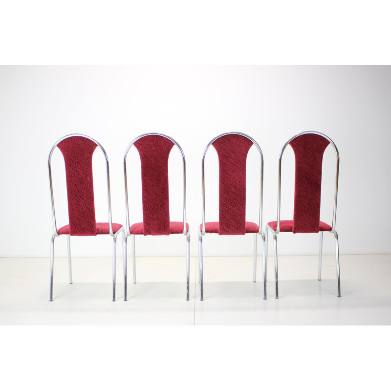 Ensemble de 4 chaises vintage Kovobel en  rouge bordeaux, Tchécoslovaquie 1980