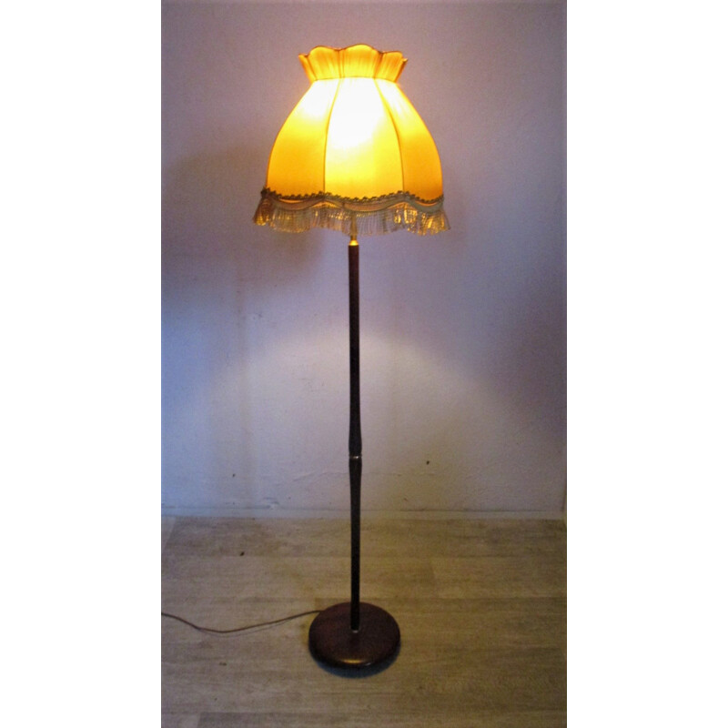 Lampadaire vintage en acajou et tissu, Suède 1970