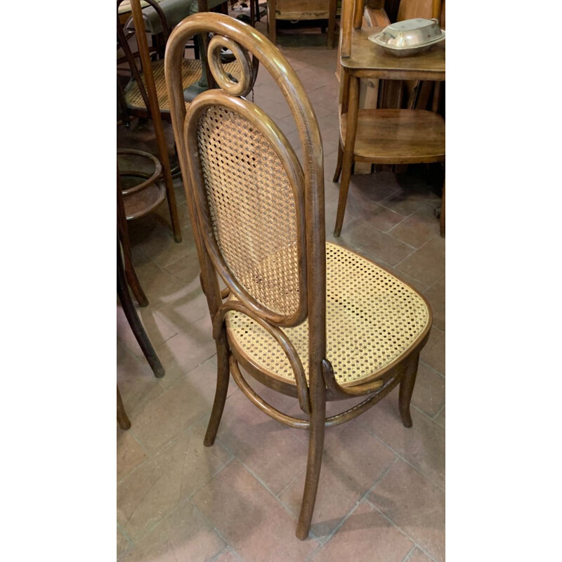 Vintage chair n 17 in beechwood and straw by Thonet
