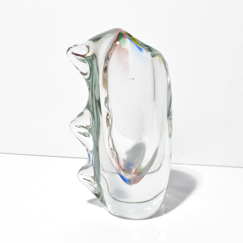 Vase vintage en verre organique par M. Stahlikova pour Novy Bor Sklarna, Tchécoslovaquie  1960
