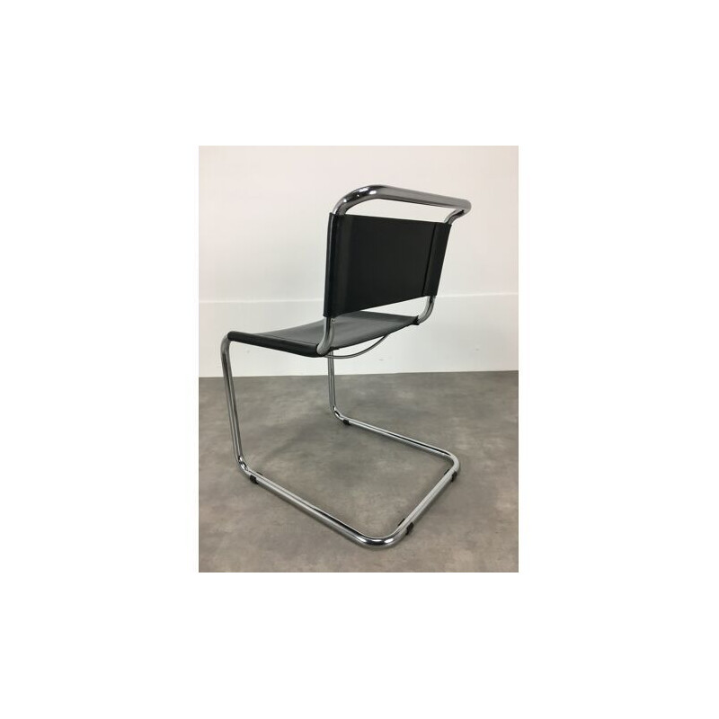 Vintage B33 chair in black leather by Marcel Breuer, Italy 1980s