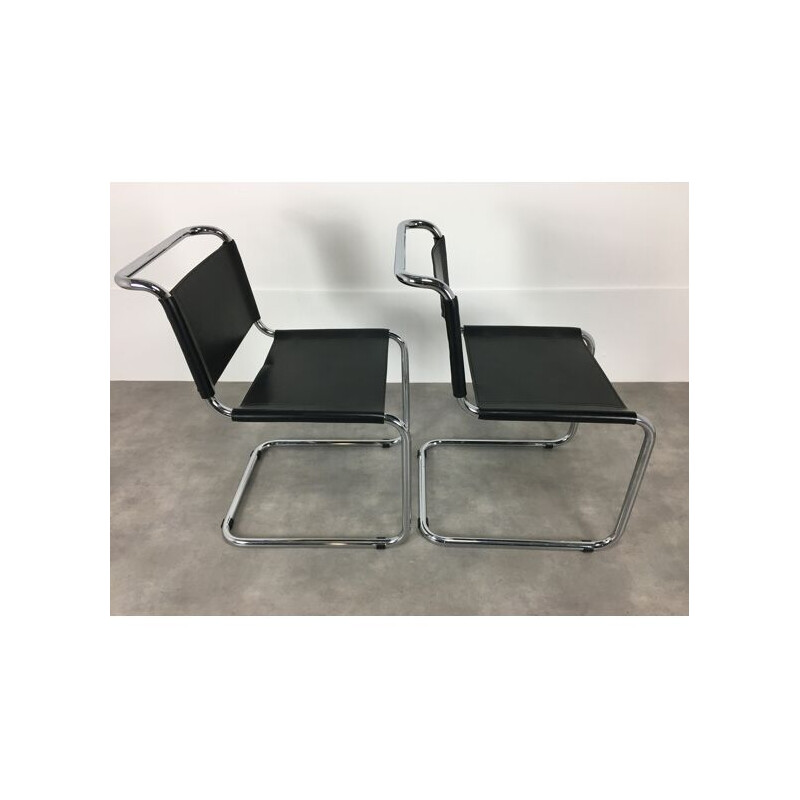 Pair of vintage black leather B33 chairs by Marcel Breuer, 1980s