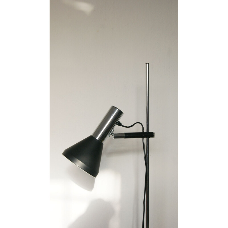 Lámpara de pie vintage minimalista