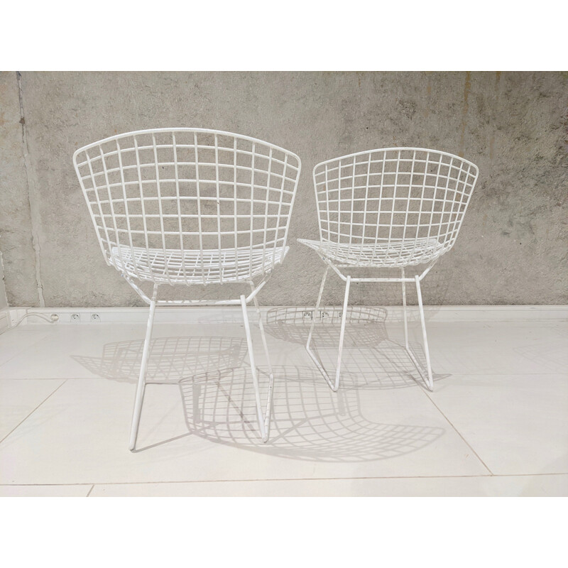 Set of 4 vintage Bertoia chairs in white lacquered metal for Knoll