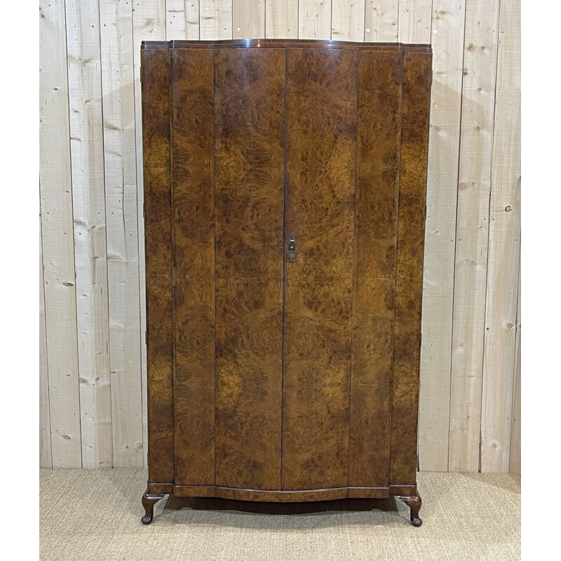 Vintage Art Deco cabinet in burr walnut