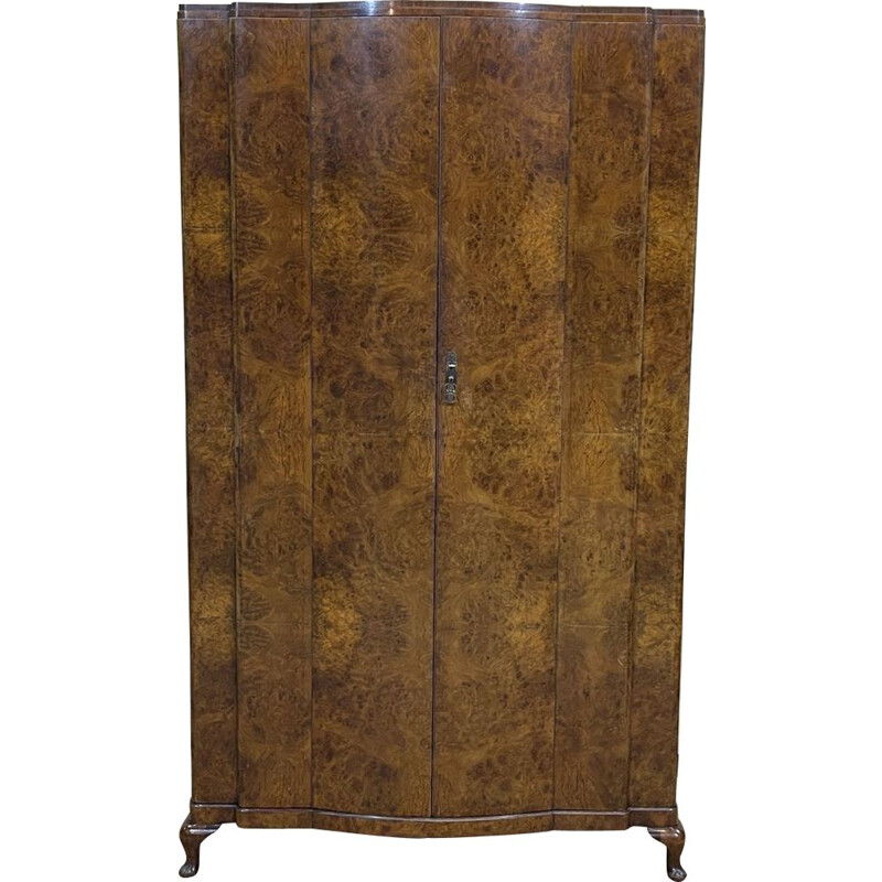 Vintage Art Deco cabinet in burr walnut