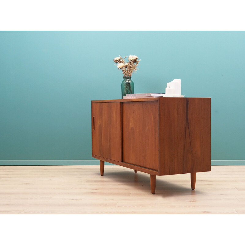 Teak vintage sideboard by Hundevad & Co, 1960s