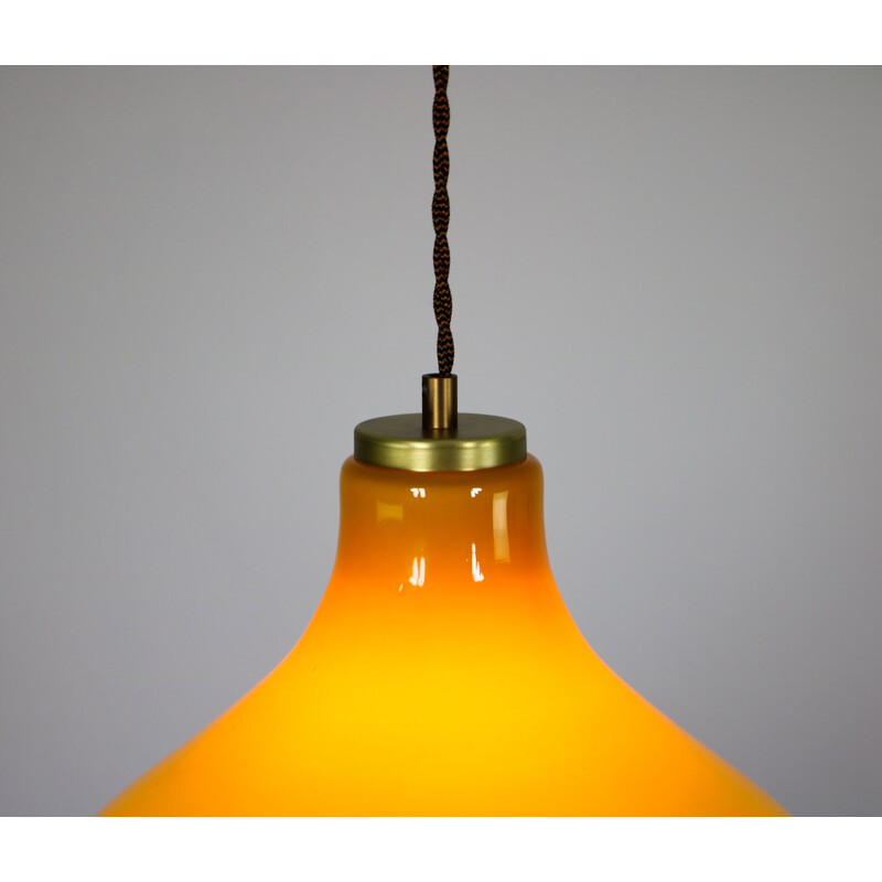 Lampada a sospensione in vetro giallo vintage