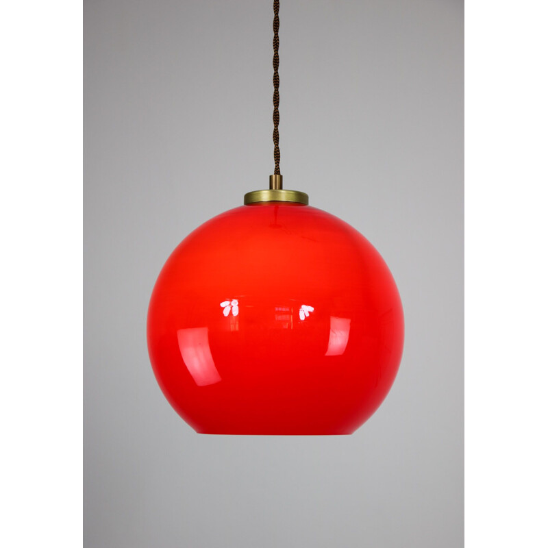 Lampada a sospensione in vetro rosso vintage