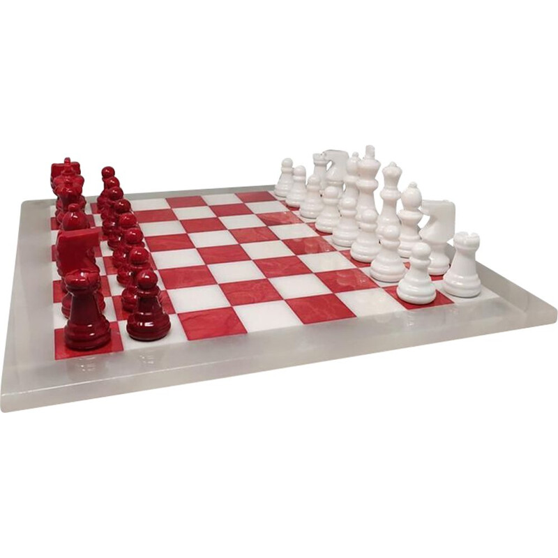 Vintage red and white chess set in alabaster from Volterra, Italy 1970