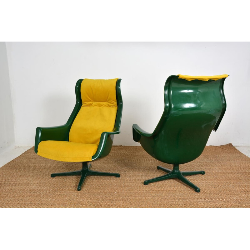 Pair of vintage "Space Age" swivel armchairs by Alf Svensson and Yngve Sandström for Dux, Sweden