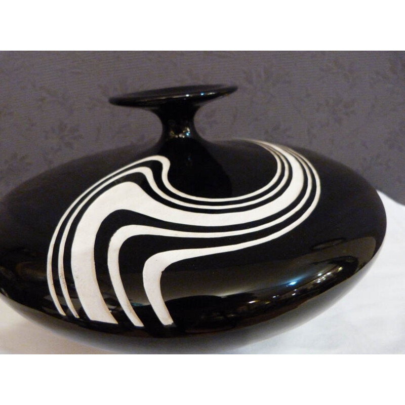 Vase "Toupie" en céramique émaillé noir - 1960
