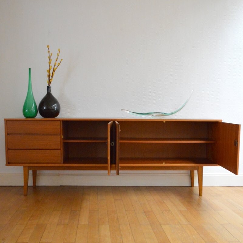 Sideboard in teak wood with flapdoors - 1960s