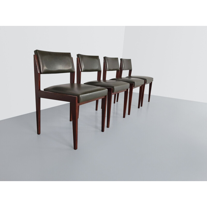 Set of 4 vintage chairs by Pieter de Bruyne for V-Form, Belgium 1960