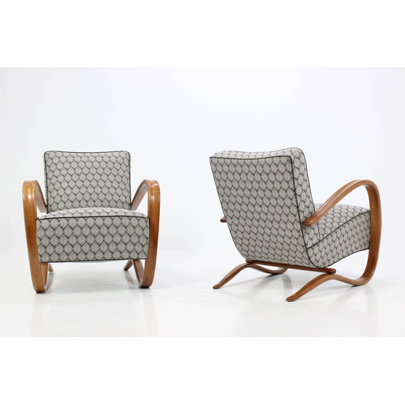 UP Zavody Brno armchair in beech bentwood, Jindrich HALABALA - 1930s