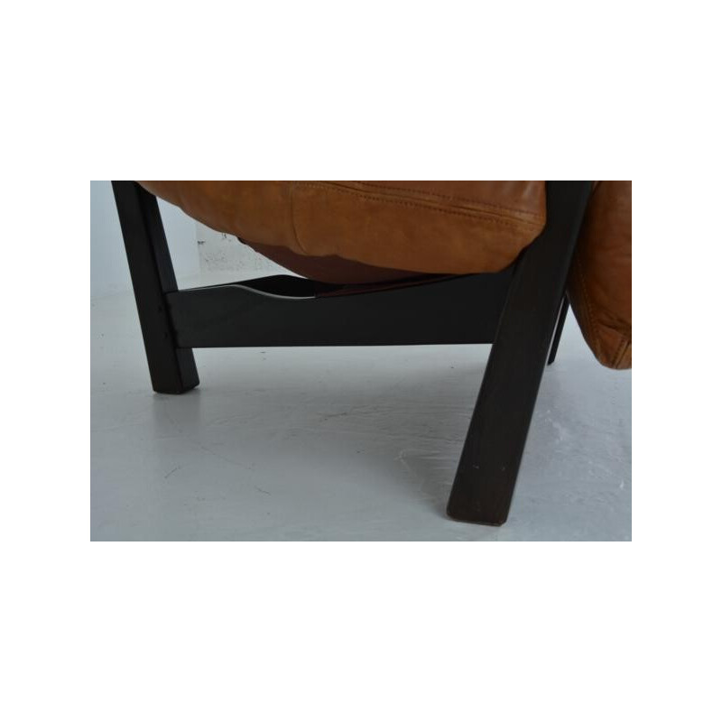 Montis armchair in leather and wood, Gerard VAN DEN BERG  - 1970s