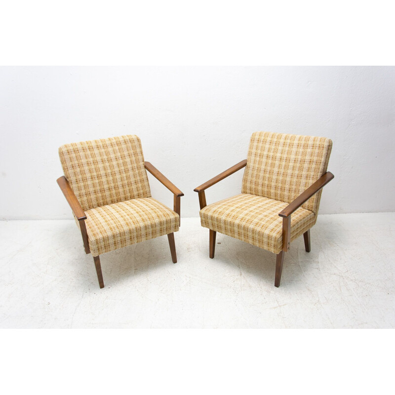 Pair of vintage beechwood armchairs by Tatra nábytok, Czech 1960