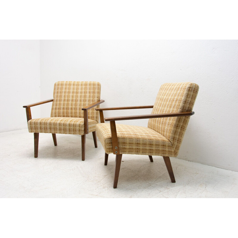 Pair of vintage beechwood armchairs by Tatra nábytok, Czech 1960