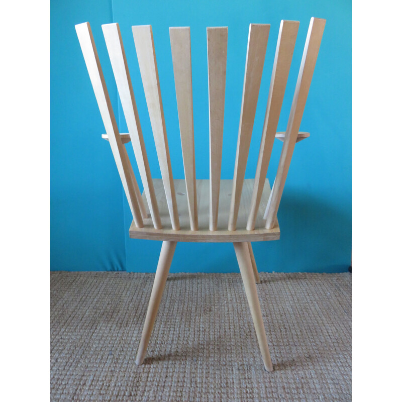 Pair of vintage armchairs with round tapered legs