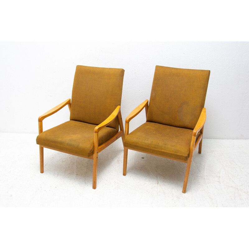 Pair of vintage beechwood armchairs "U-550" by Jiří Jiroutek for Interiér Praha, Czech 1970