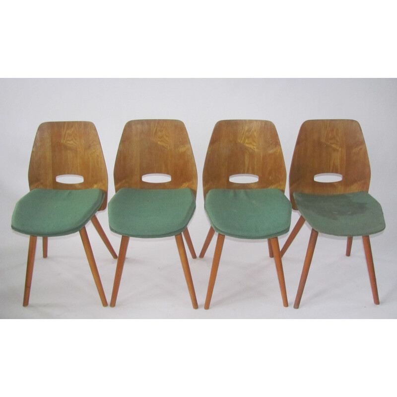 Conjunto de 4 cadeiras Lollipop vintage em folheado do P. Jirák para Tatra, Checoslováquia 1950