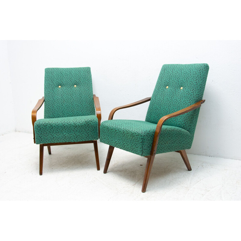 Pareja de sillones vintage de madera curvada de Jaroslav Šmídek, República Checa 1960