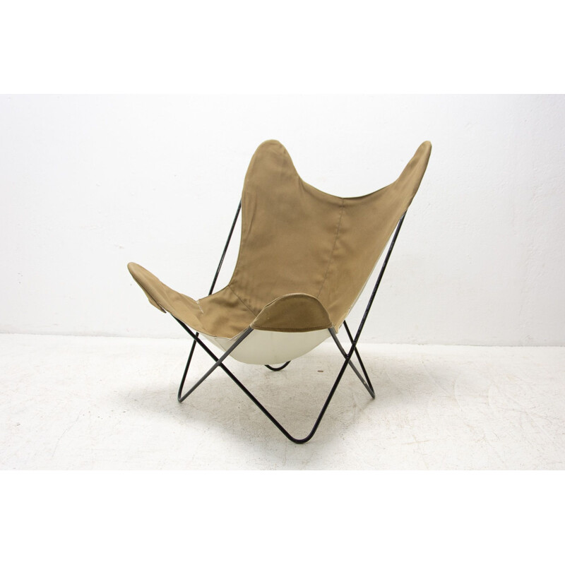 Vintage sculptural butterfly armchair by Jorge Ferrari-Hardoy, 1960s