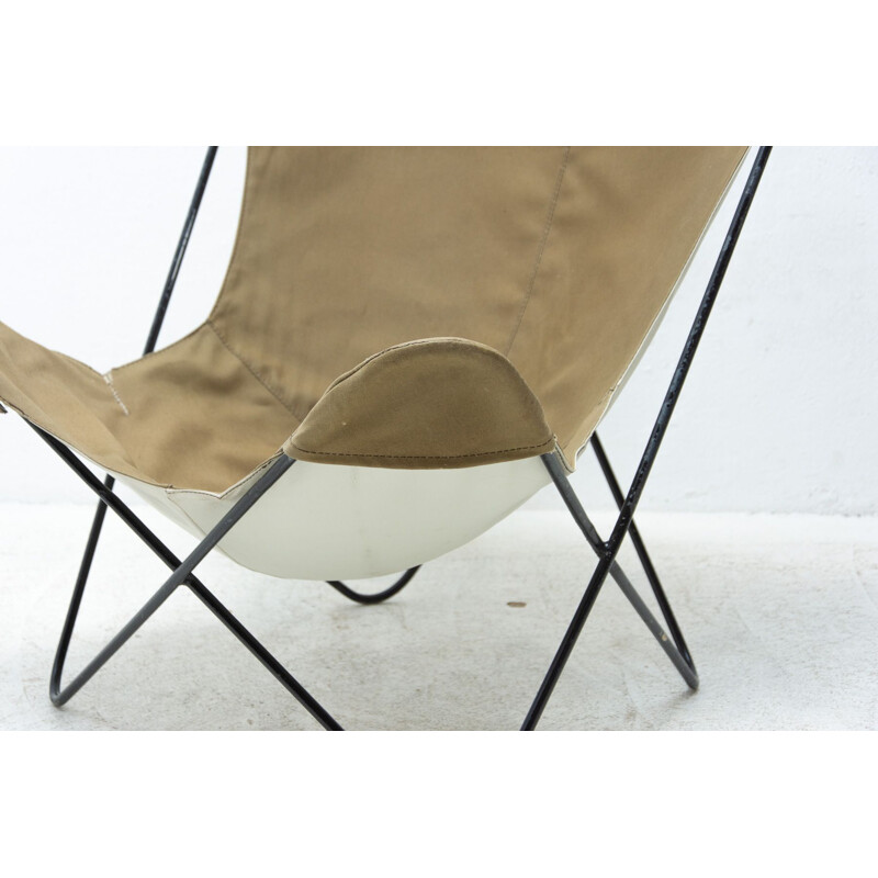 Vintage sculptural butterfly armchair by Jorge Ferrari-Hardoy, 1960s