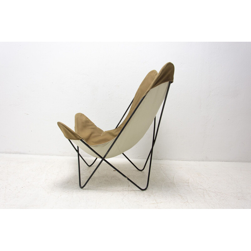 Vintage sculptural butterfly armchair by Jorge Ferrari-Hardoy, 1960s