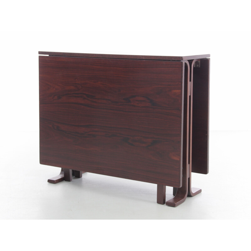 Scandinavian vintage table in Rio rosewood by Ingmar Relling for Westnofa